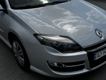 Авто Renault Laguna 2011 № 8816781