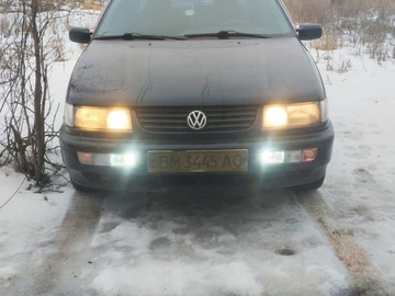 Авто Volkswagen Passat Sedan 1994 № 8816966