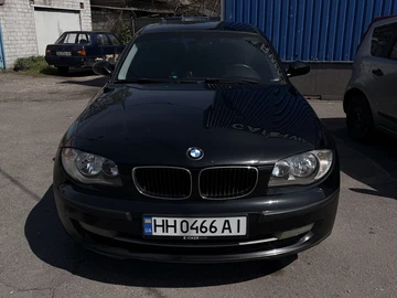 Авто BMW 1 Серия 2009 № 8816998