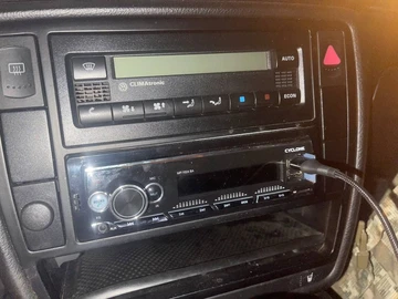 Авто Volkswagen 1600 1999 № 8817036