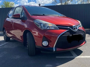 Авто Toyota Yaris 2014 № 8817037