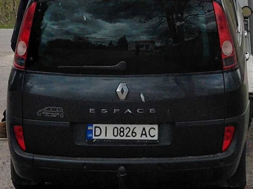 Авто Renault 4 2004 № 8817041