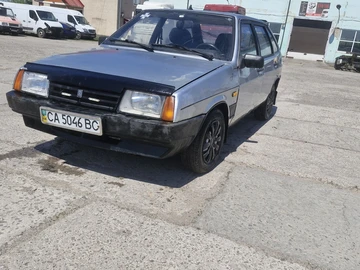 Авто ВАЗ 2109 2001 № 8817076