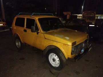 Авто ВАЗ 2121 1983 № 8817099