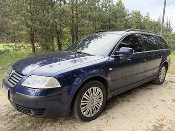 Авто Volkswagen Passat Variant 2002 № 8817103