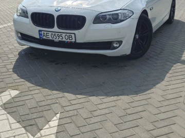 Авто BMW 5 Серия 2012 № 8817193