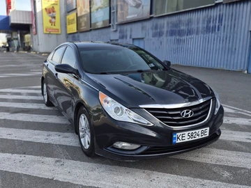Авто Hyundai Sonata 2013 № 8817274