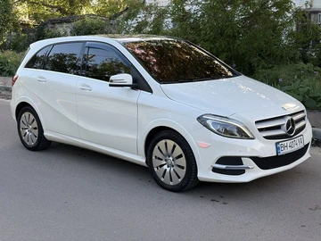 Авто Mercedes B Серия 2017 № 8817288