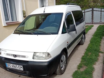 Авто Citroen Jumpy 2002 № 8817300
