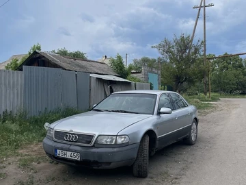 Авто Audi A8 1997 № 8817472
