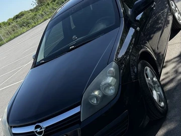Авто Opel Astra 2006 № 8817488