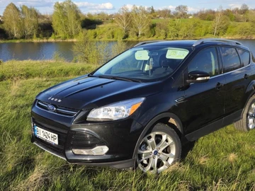 Авто Ford Escape 2013 № 8817736