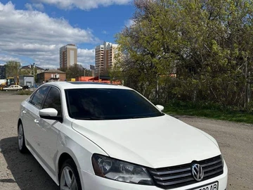 Авто Volkswagen Passat Sedan 2013 № 8817754