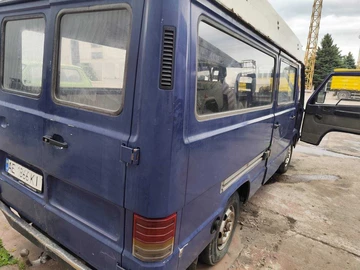 Авто Mercedes Mb 1982 № 8817866