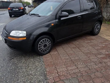 Авто Chevrolet Aveo 2004 № 8817952