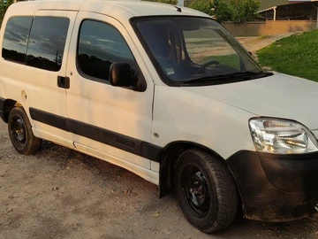 Авто Peugeot Partner 2003 № 8817994