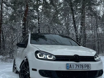 Авто Volkswagen Golf 2012 № 8818004