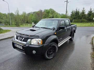 Авто Nissan Navara 1990 № 8818052