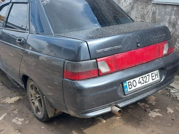 Авто ВАЗ 2110 2003 № 8818063
