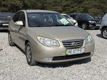 Авто Hyundai Elantra 2010 № 8818079