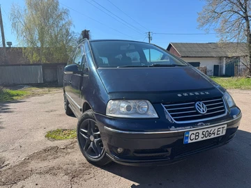 Авто Volkswagen Sharan 2005 № 8818084
