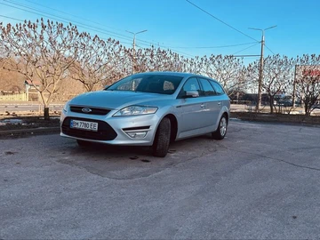 Авто Ford Mondeo 2014 № 8818165