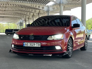 Авто Volkswagen Jetta 2016 № 8818270