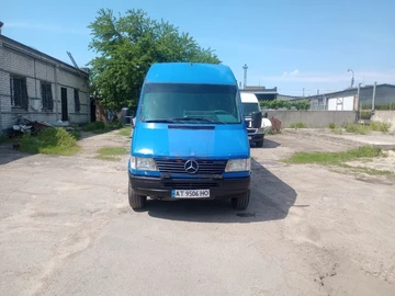 Авто Mercedes Sprinter 2000 № 8818283