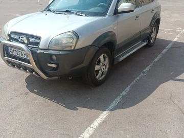 Авто Hyundai Tucson 2004 № 8818472