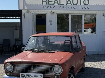 Авто ВАЗ 2101 1988 № 8818477