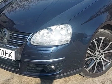 Авто Volkswagen Golf 2009 № 8818554
