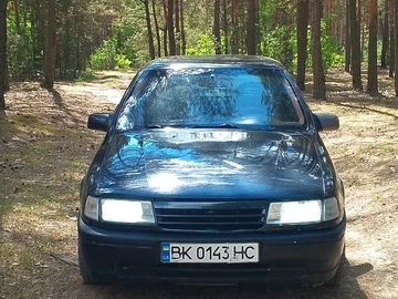 Авто Opel Vectra 1990 № 8818683