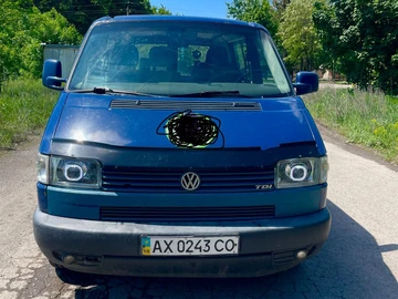 Авто Volkswagen Transporter 2000 № 8818686