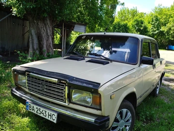 Авто ВАЗ 2107 1990 № 8818718