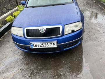 Авто Skoda Superb 2003 № 8818702
