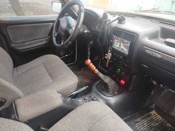 Авто ГАЗ 3110 2001 № 8818780