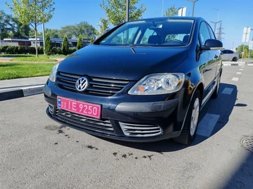 Авто Volkswagen Golf Plus 2006 № 8818918