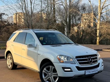 Авто Mercedes Ml Серия 2011 № 8818920