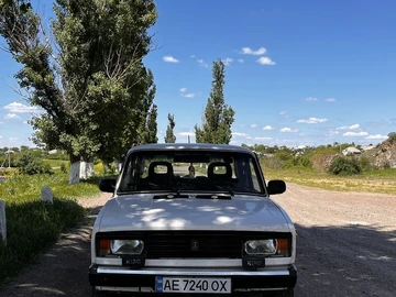 Авто ВАЗ 2105 1986 № 8818962