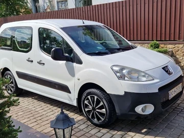 Авто Peugeot Partner 2011 № 8819035