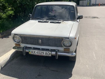 Авто ВАЗ 2101 1977 № 8819040