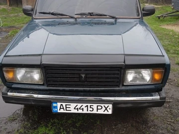 Авто ВАЗ 2107 2004 № 8819100