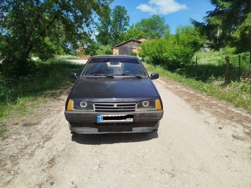 Авто ВАЗ 2109 1991 № 8819120