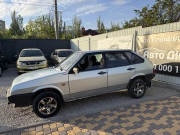 Авто ВАЗ 2109 2005 № 8819139