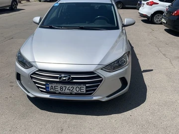 Авто Hyundai Elantra 2018 № 8819236