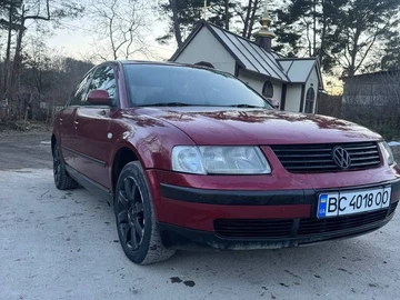 Авто Volkswagen Passat Sedan 1998 № 8819240