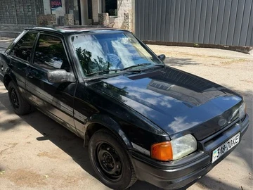 Авто Ford Escort 1988 № 8819291