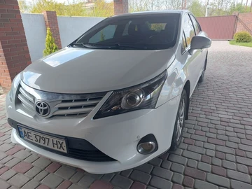 Авто Toyota Avensis 2012 № 8819292