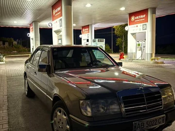 Авто Mercedes 300 1992 № 8819343