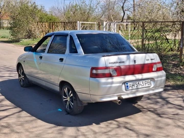 Авто ВАЗ 2110 2011 № 8819391